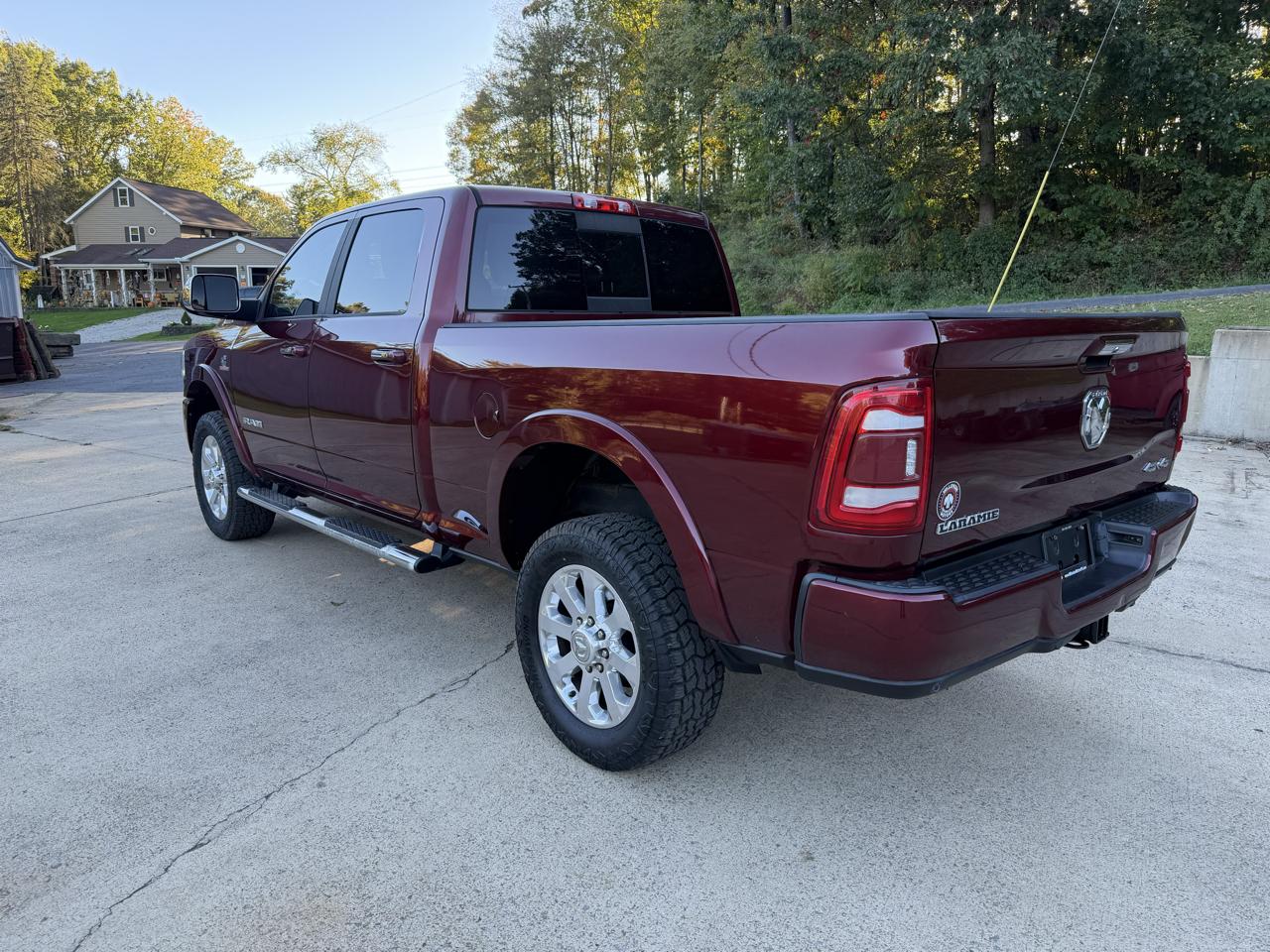 RAM 2500 Laramie 4x4 Crew Cab 6'4" Box 2020