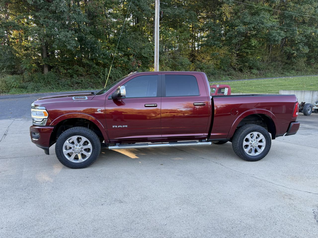 RAM 2500 Laramie 4x4 Crew Cab 6'4" Box 2020