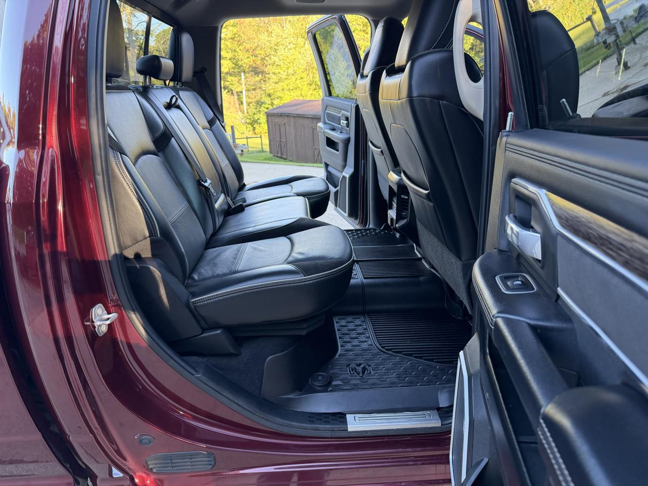 RAM 2500 Laramie 4x4 Crew Cab 6'4" Box 2020