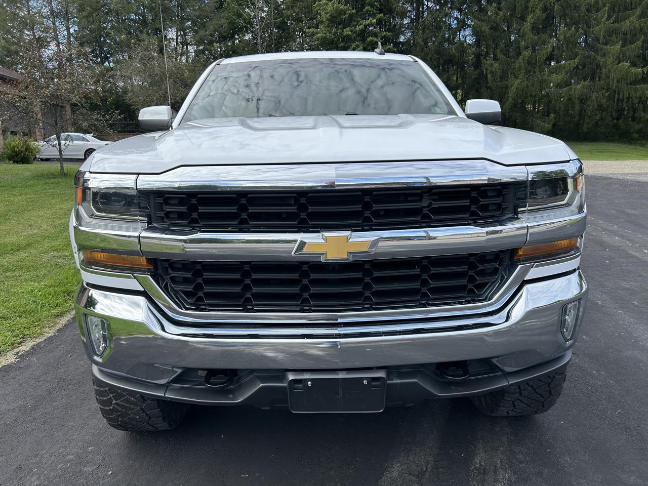 Chevrolet Silverado 1500 4WD Crew Cab 143.5" LT w/1LT 2018