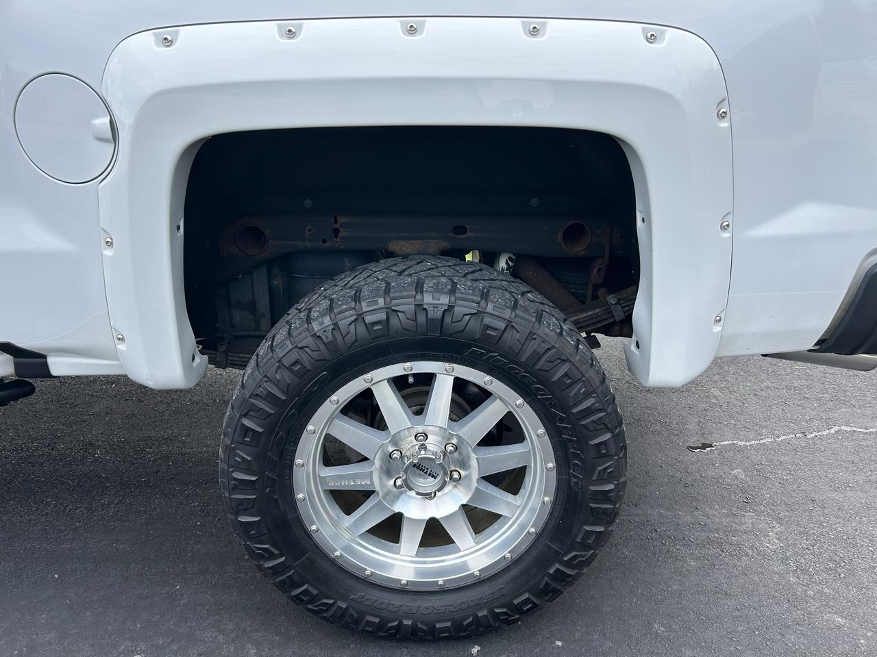 Chevrolet Silverado 1500 4WD Crew Cab 143.5" LT w/1LT 2018
