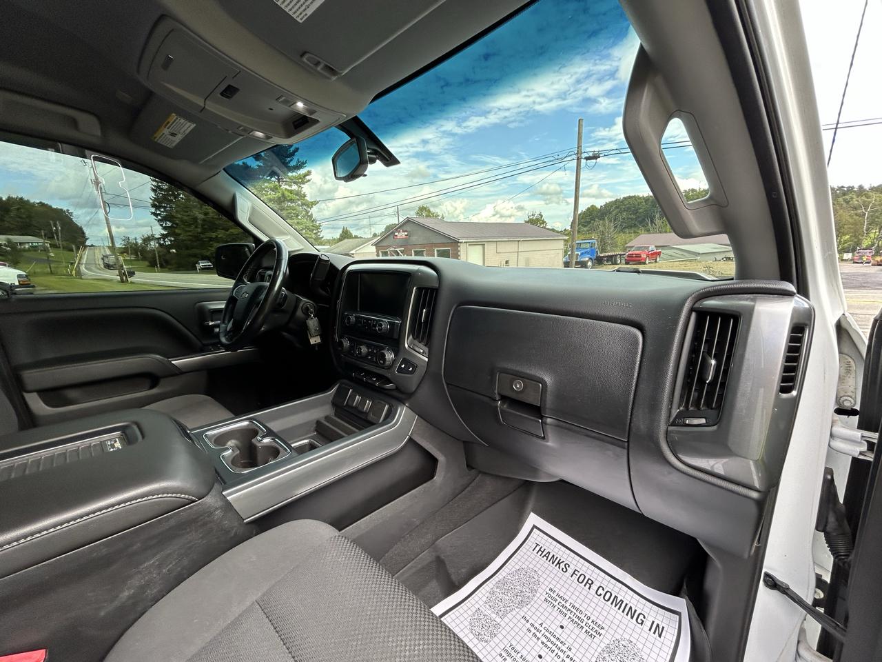 Chevrolet Silverado 1500 4WD Crew Cab 143.5" LT w/1LT 2018