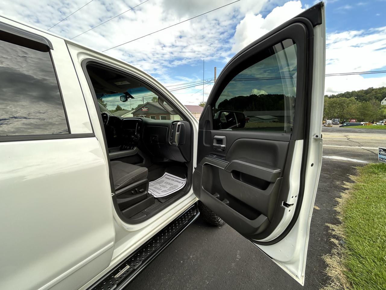 Chevrolet Silverado 1500 4WD Crew Cab 143.5" LT w/1LT 2018