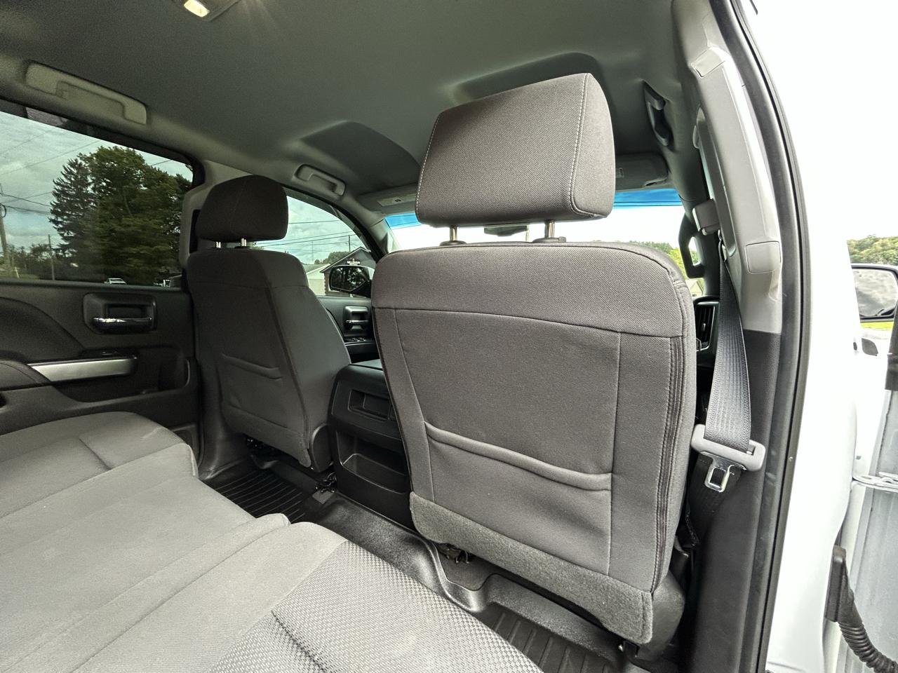 Chevrolet Silverado 1500 4WD Crew Cab 143.5" LT w/1LT 2018