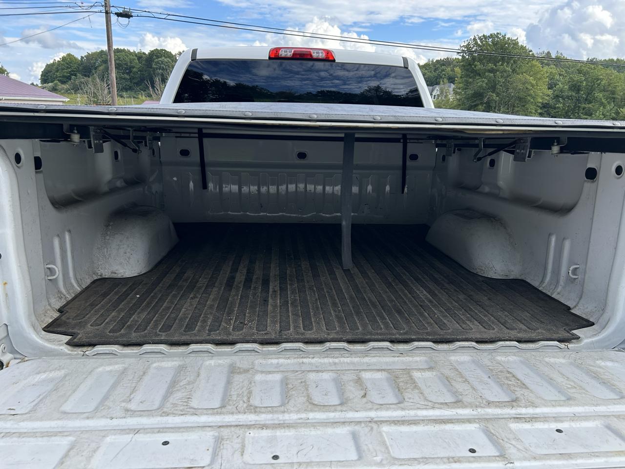 Chevrolet Silverado 1500 4WD Crew Cab 143.5" LT w/1LT 2018