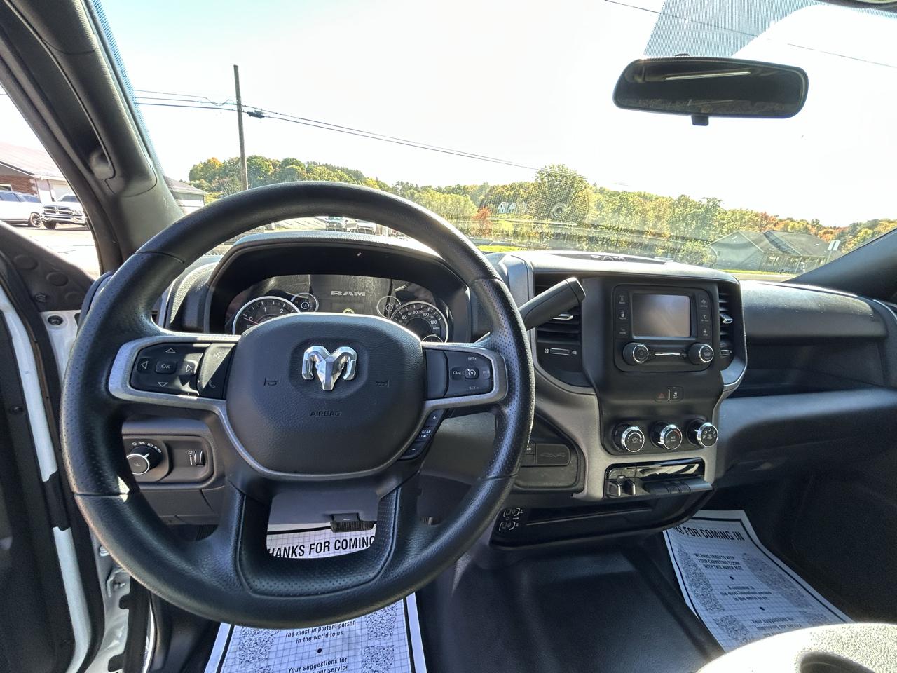 RAM 3500 Tradesman 4x4 Crew Cab 8' Box 2024