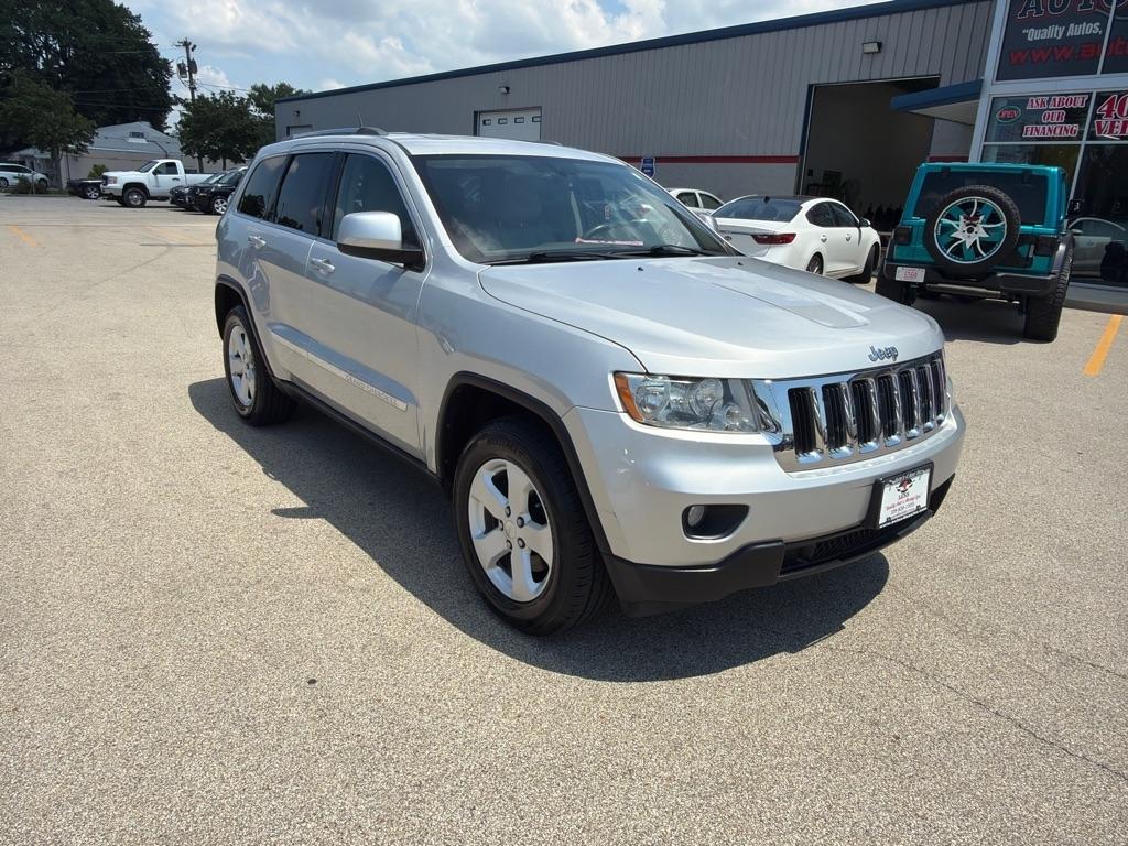 Jeep Grand Cherokee 4WD 4dr Laredo 2011