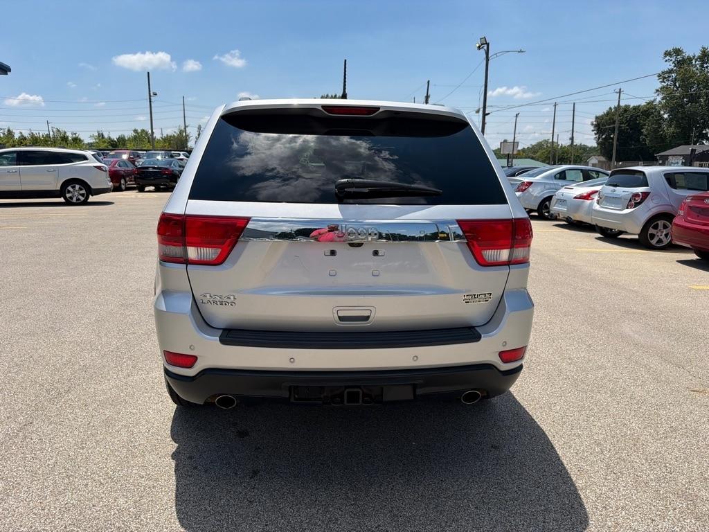 Jeep Grand Cherokee 4WD 4dr Laredo 2011