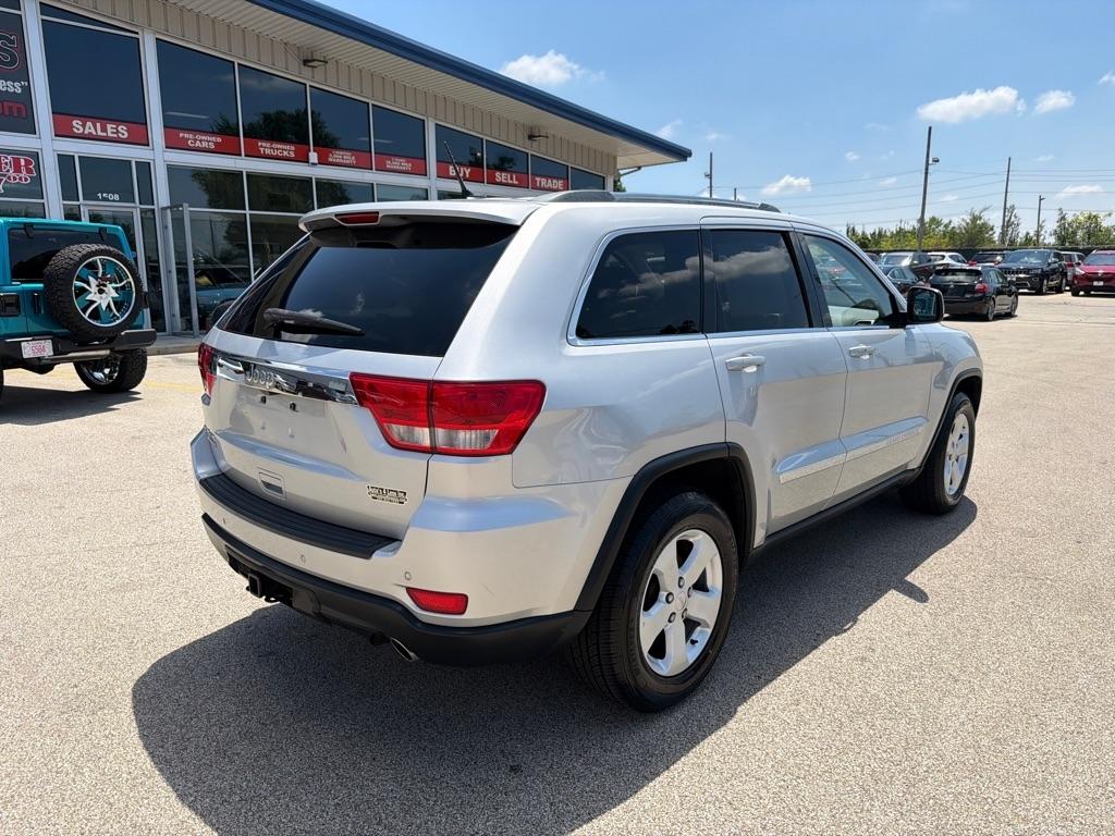 Jeep Grand Cherokee 4WD 4dr Laredo 2011