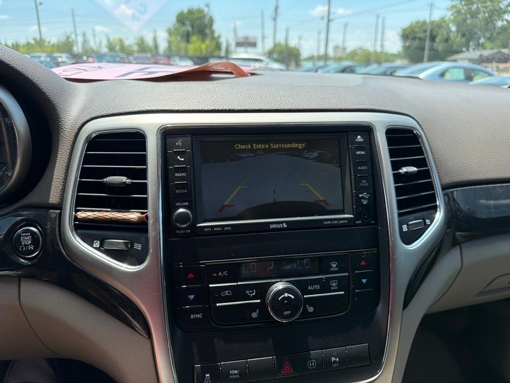 Jeep Grand Cherokee 4WD 4dr Laredo 2011