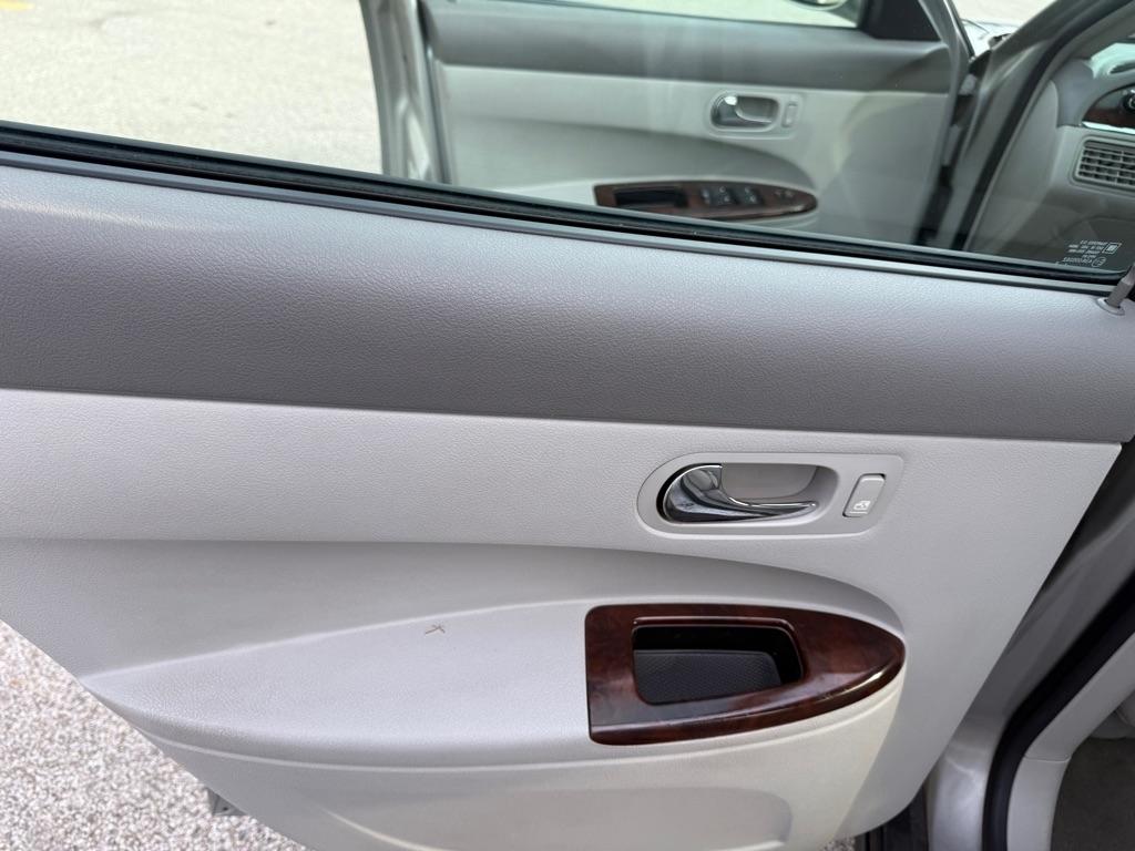 Buick LaCrosse 4dr Sdn CX 2008