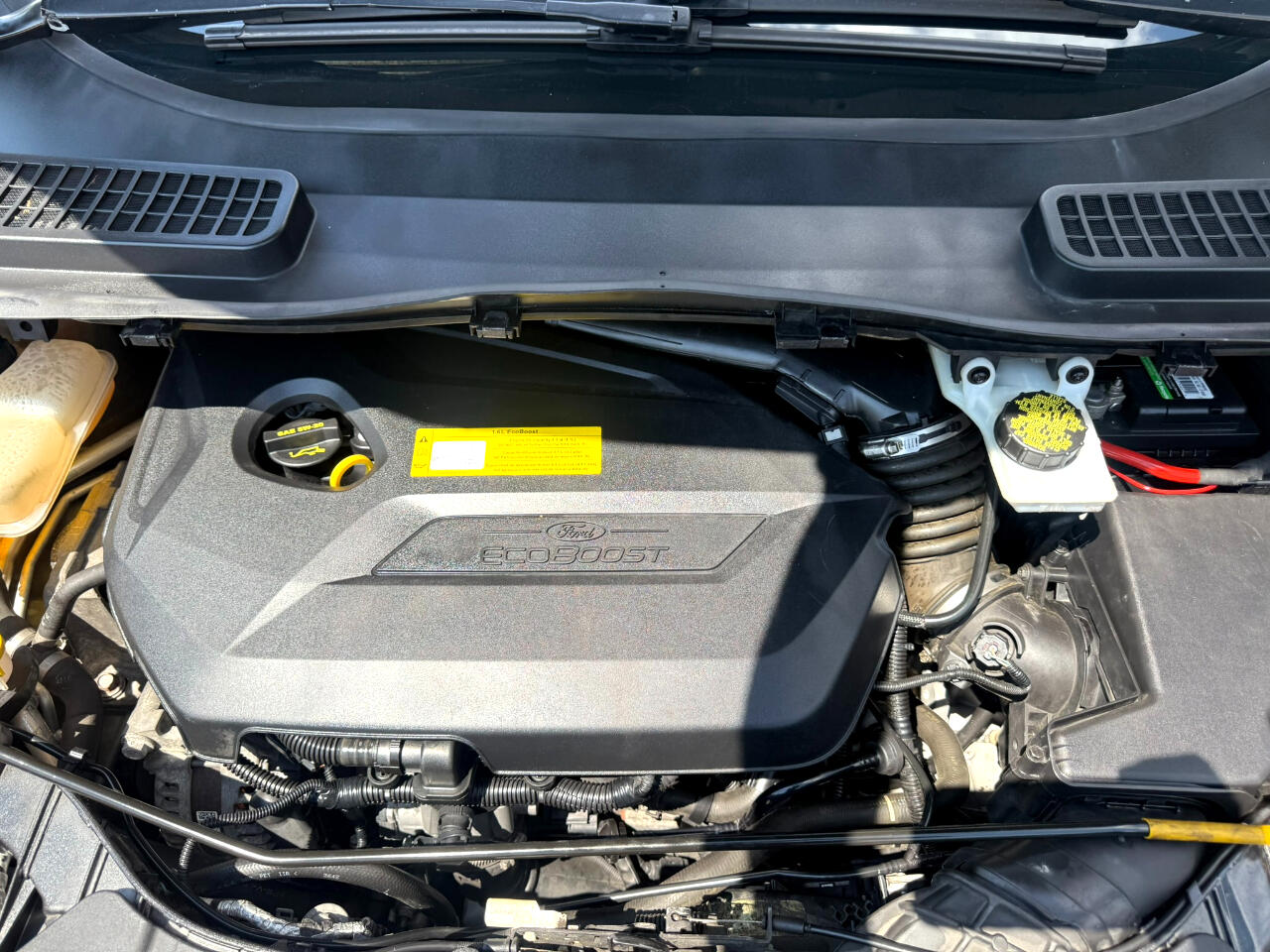 Ford Escape 4WD 4dr SE 2016 Ford Escape 4WD 4dr SE 2016