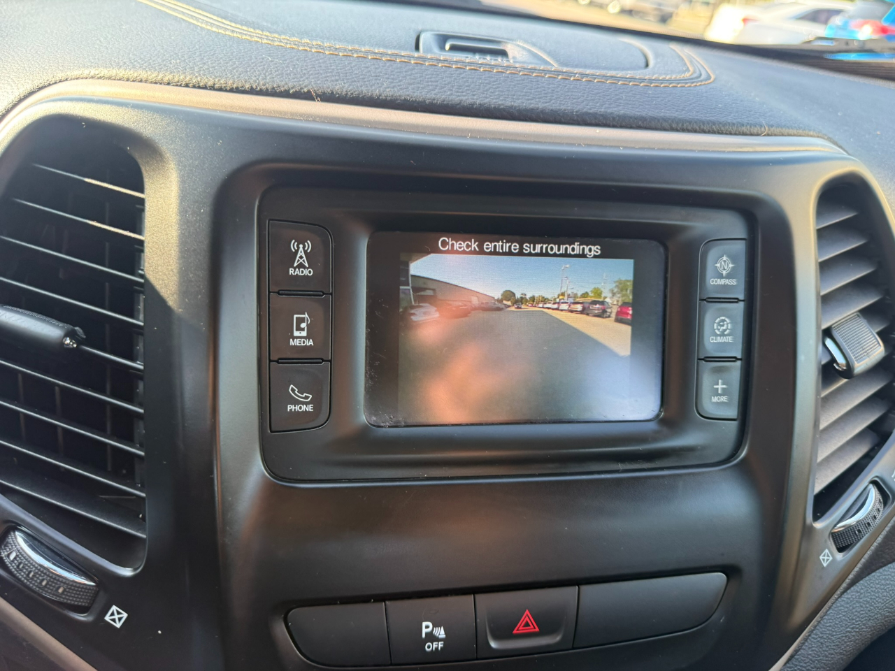 Jeep Cherokee Sport FWD 2017 Jeep Cherokee Sport FWD 2017