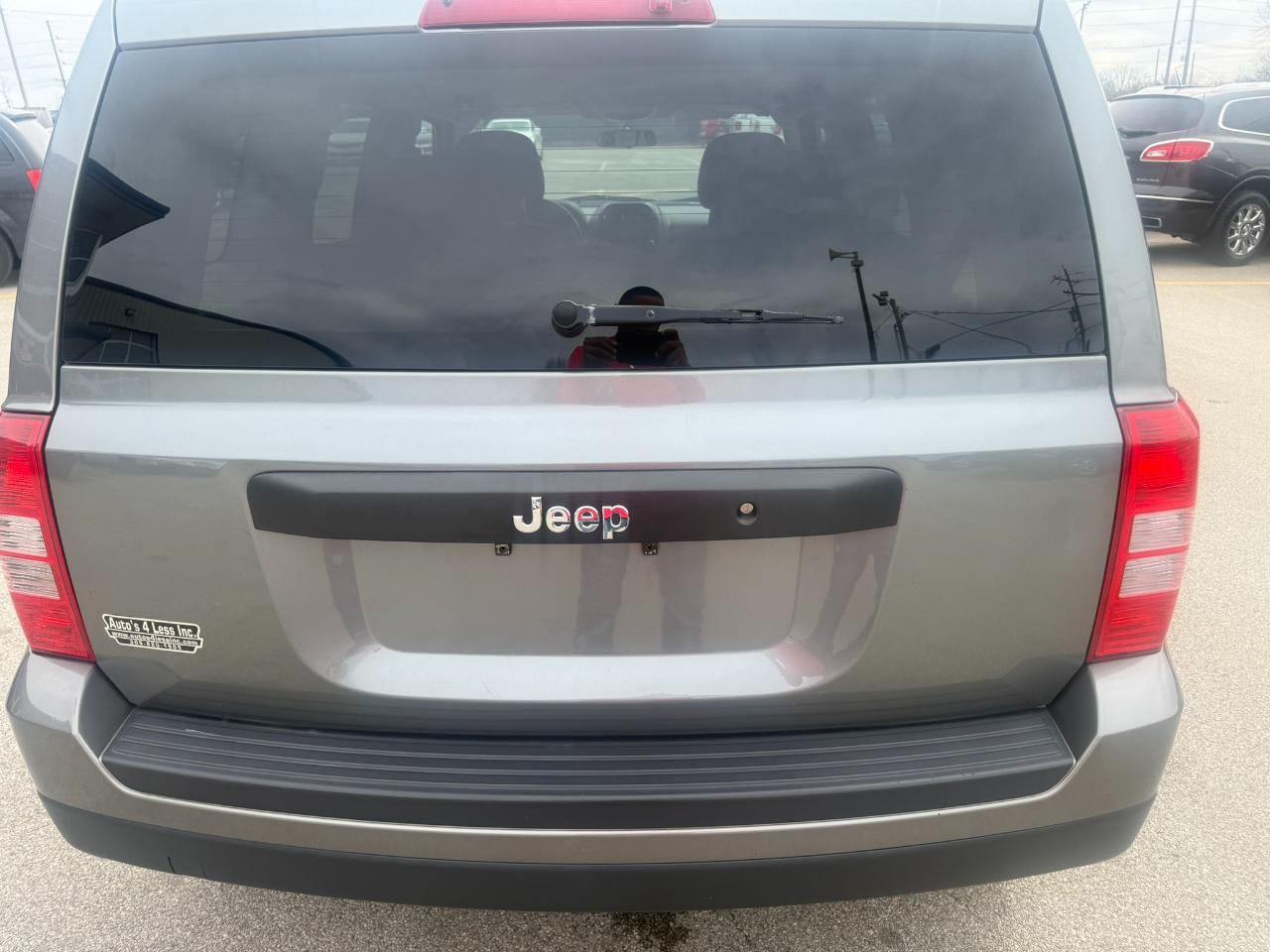 Jeep Patriot FWD 4dr Sport 2014