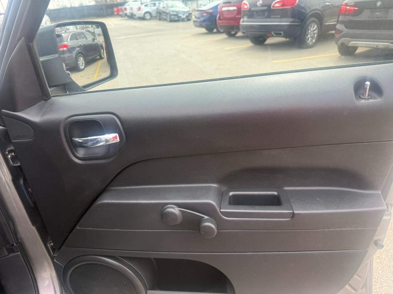 Jeep Patriot FWD 4dr Sport 2014