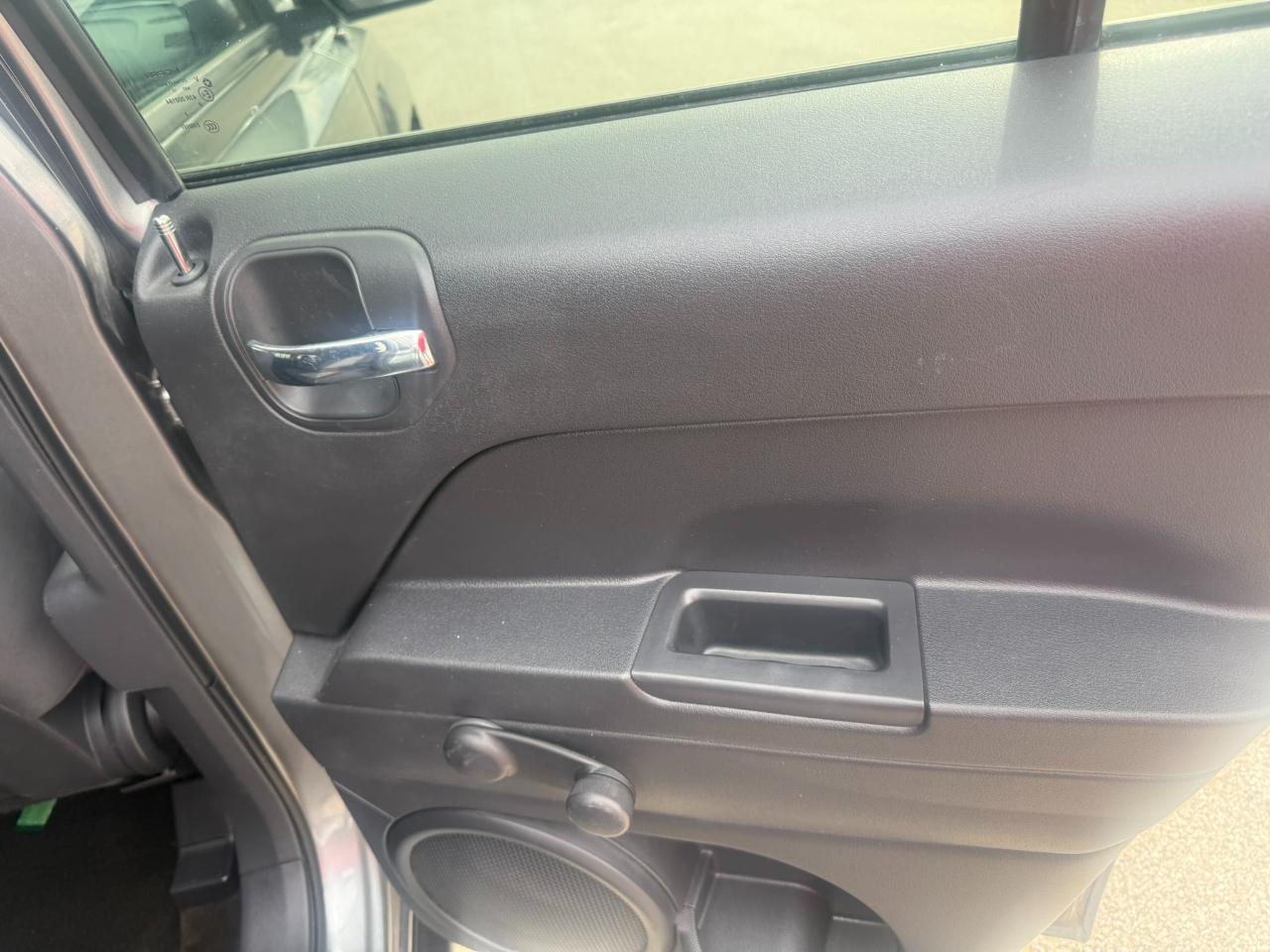 Jeep Patriot FWD 4dr Sport 2014