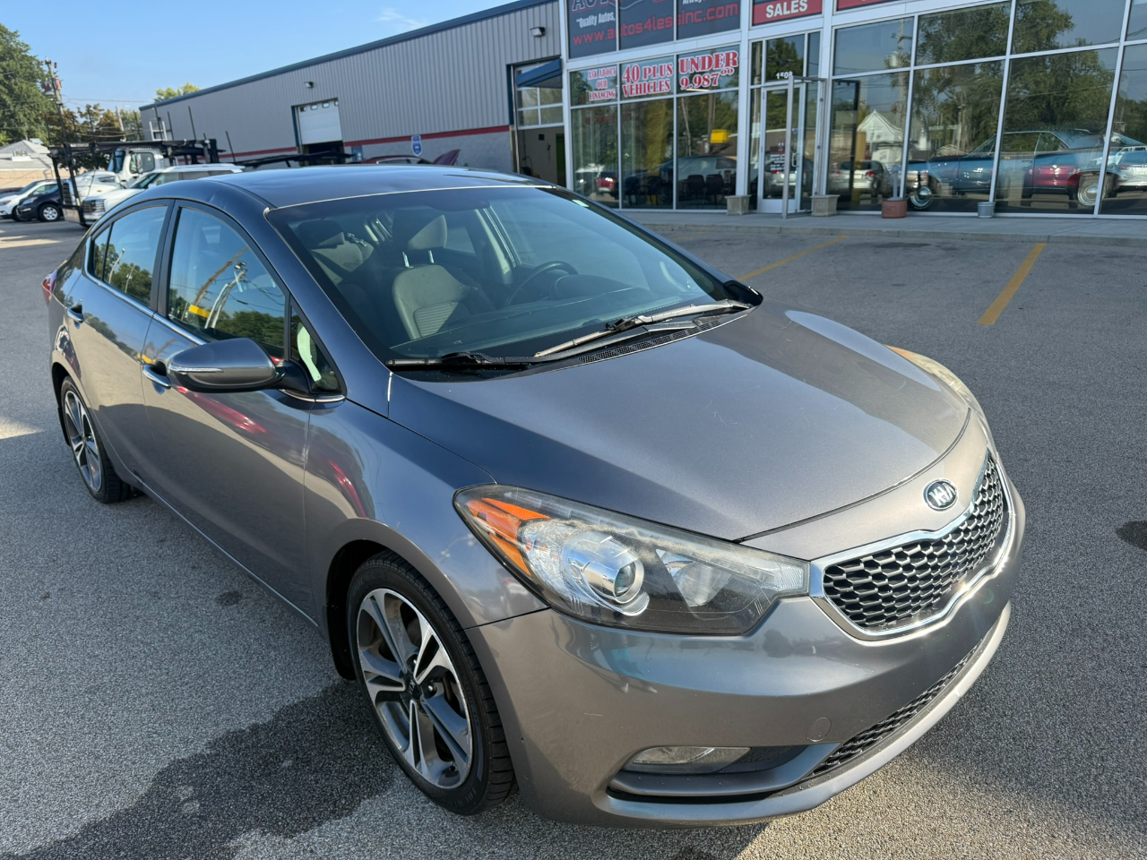 2016 Kia Forte EX photo 3