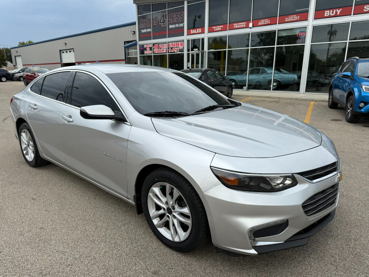 2016 Chevrolet Malibu 1LT photo 3