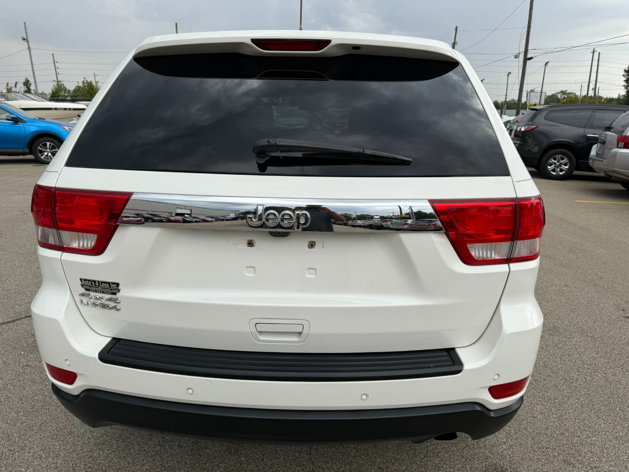 2011 Jeep Grand Cherokee Laredo photo 5