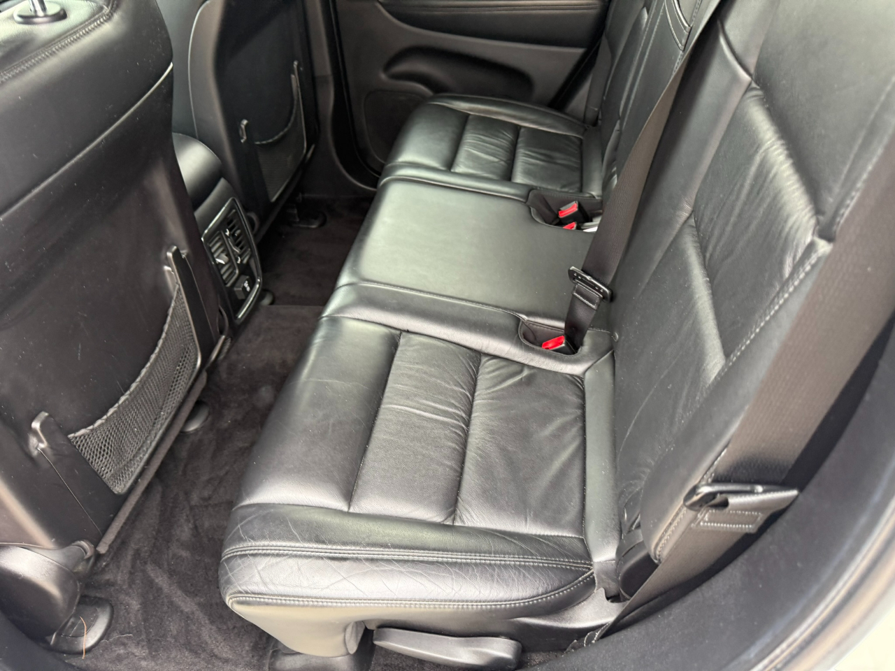 2011 Jeep Grand Cherokee Laredo photo 14
