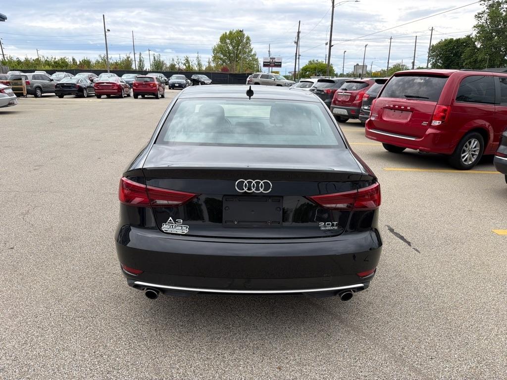 Audi A3 Sedan 2.0 TFSI Premium quattro AWD 2017