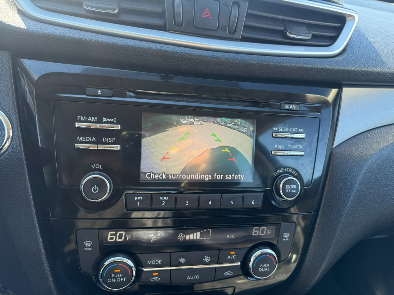 Nissan Rogue AWD 4dr SV 2016 Nissan Rogue AWD 4dr SV 2016