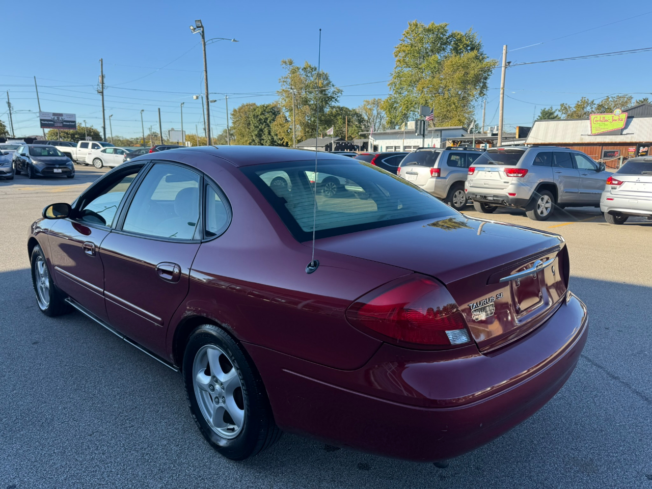 Ford Taurus 4dr Sdn SE Standard 2002 Ford Taurus 4dr Sdn SE Standard 2002