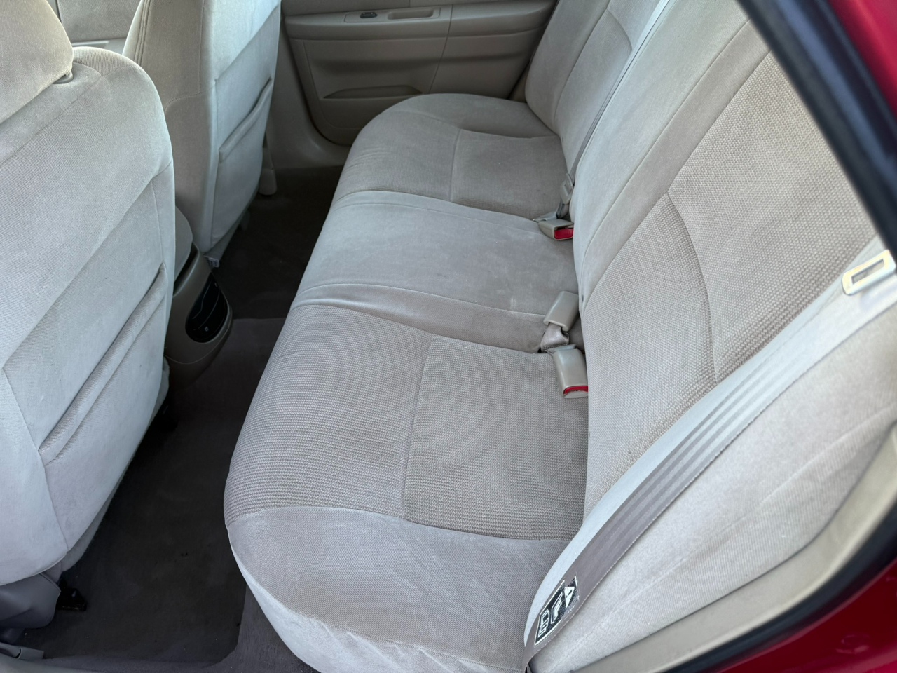 Ford Taurus 4dr Sdn SE Standard 2002 Ford Taurus 4dr Sdn SE Standard 2002