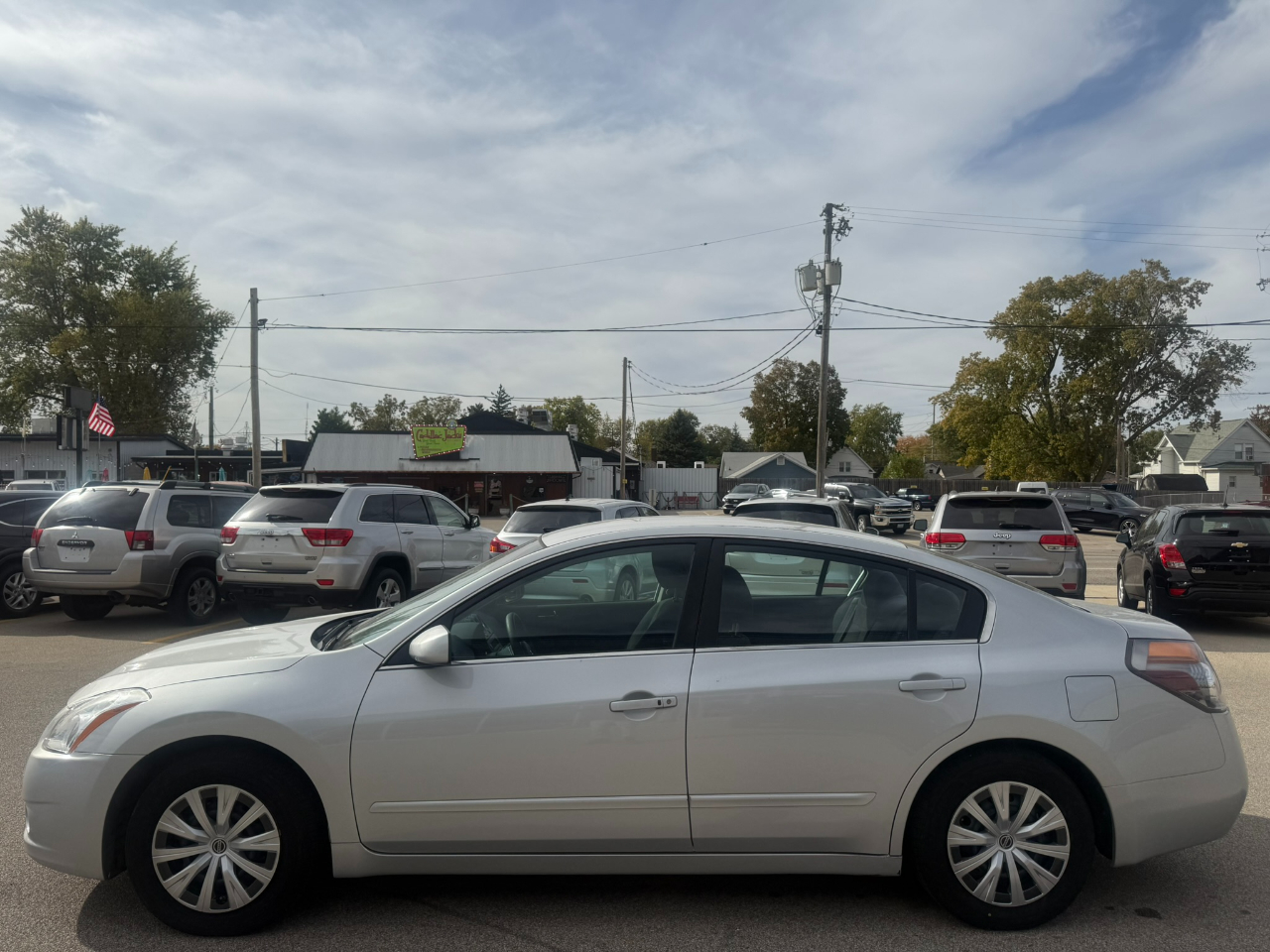 Nissan Altima 4dr Sdn I4 CVT 2.5 S 2012 Nissan Altima 4dr Sdn I4 CVT 2.5 S 2012