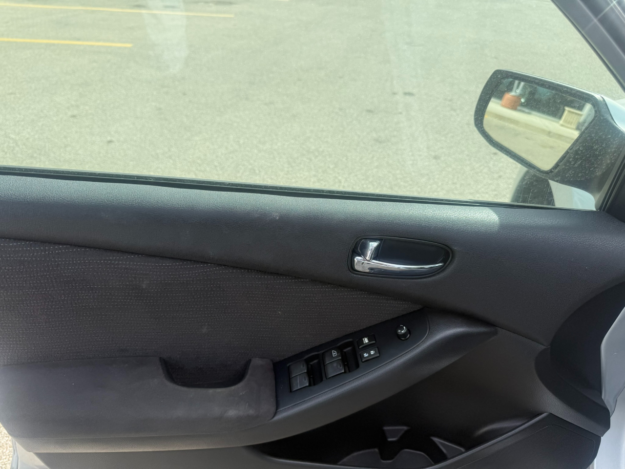 Nissan Altima 4dr Sdn I4 CVT 2.5 S 2012 Nissan Altima 4dr Sdn I4 CVT 2.5 S 2012