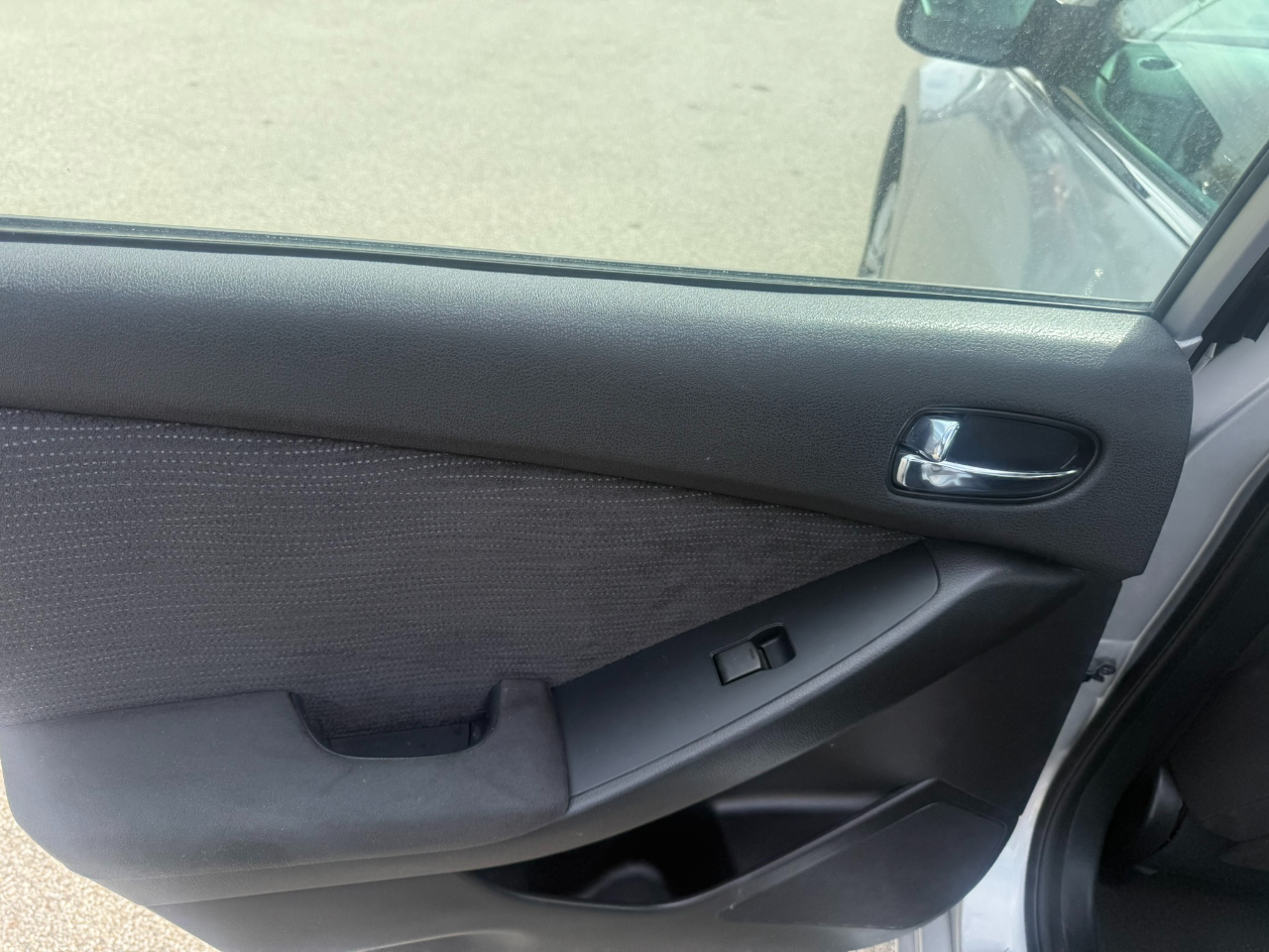 Nissan Altima 4dr Sdn I4 CVT 2.5 S 2012 Nissan Altima 4dr Sdn I4 CVT 2.5 S 2012