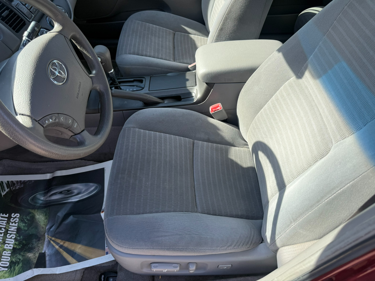 Toyota Camry 4dr Sdn LE Auto 2005 Toyota Camry 4dr Sdn LE Auto 2005