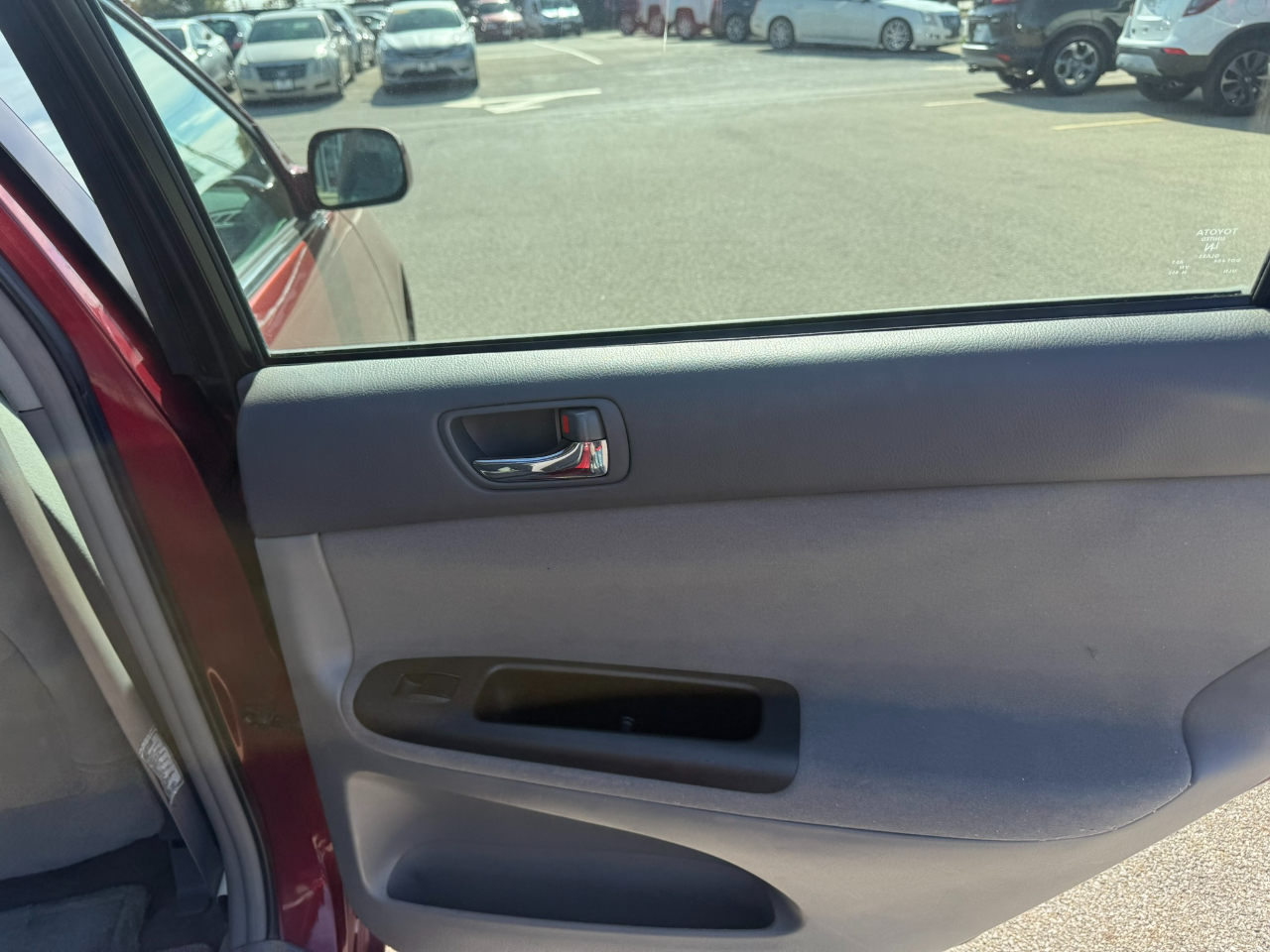 Toyota Camry 4dr Sdn LE Auto 2005 Toyota Camry 4dr Sdn LE Auto 2005