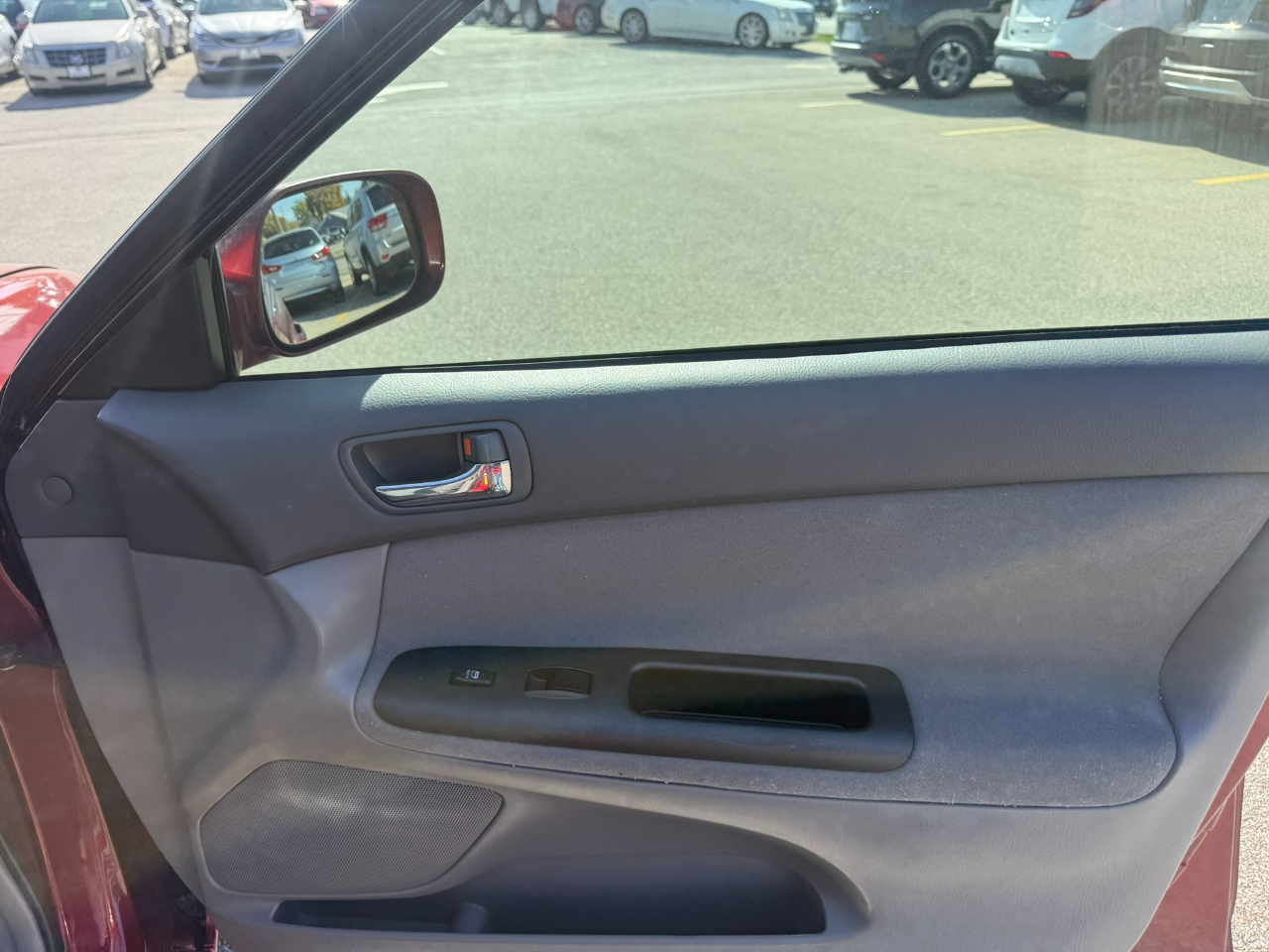 Toyota Camry 4dr Sdn LE Auto 2005 Toyota Camry 4dr Sdn LE Auto 2005