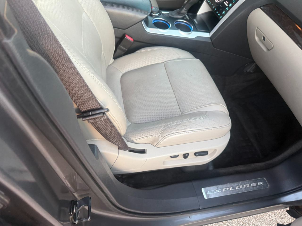 Ford Explorer 4WD 4dr Limited 2012 Ford Explorer 4WD 4dr Limited 2012