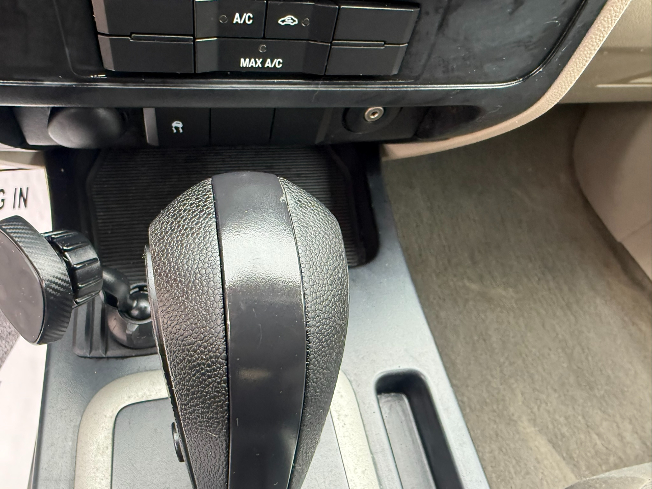 Ford Escape FWD 4dr I4 Auto XLS 2008 Ford Escape FWD 4dr I4 Auto XLS 2008