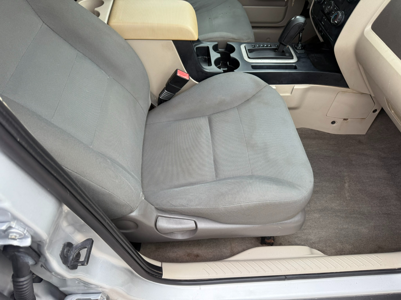 Ford Escape FWD 4dr I4 Auto XLS 2008 Ford Escape FWD 4dr I4 Auto XLS 2008