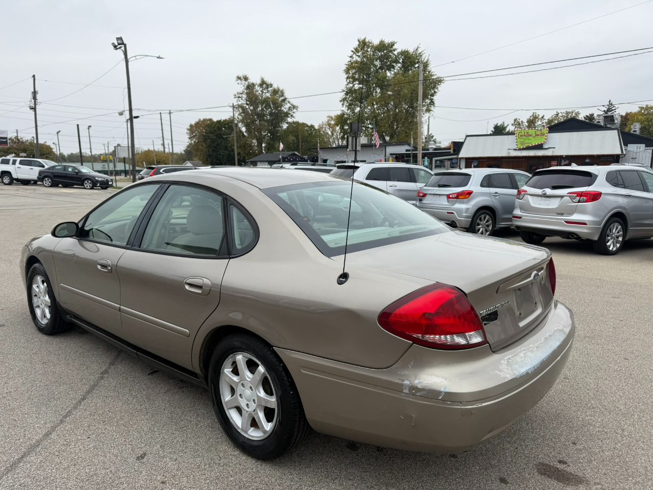 Ford Taurus 4dr Sdn SEL 2006 Ford Taurus 4dr Sdn SEL 2006