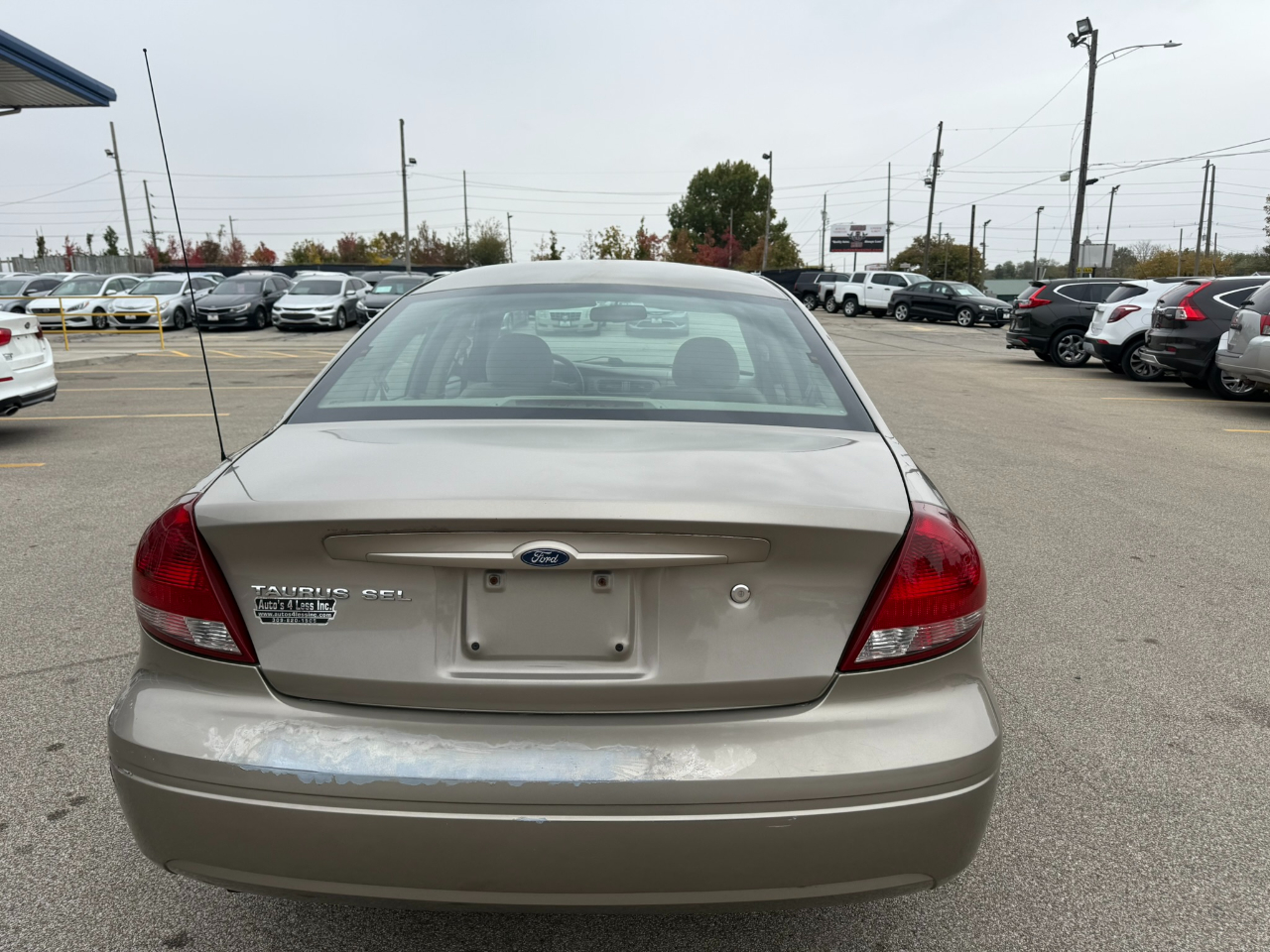 Ford Taurus 4dr Sdn SEL 2006 Ford Taurus 4dr Sdn SEL 2006
