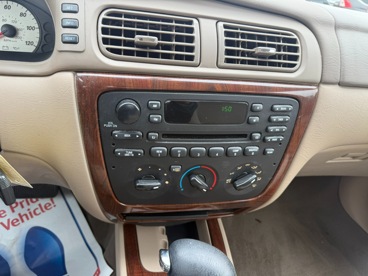 Ford Taurus 4dr Sdn SEL 2006 Ford Taurus 4dr Sdn SEL 2006