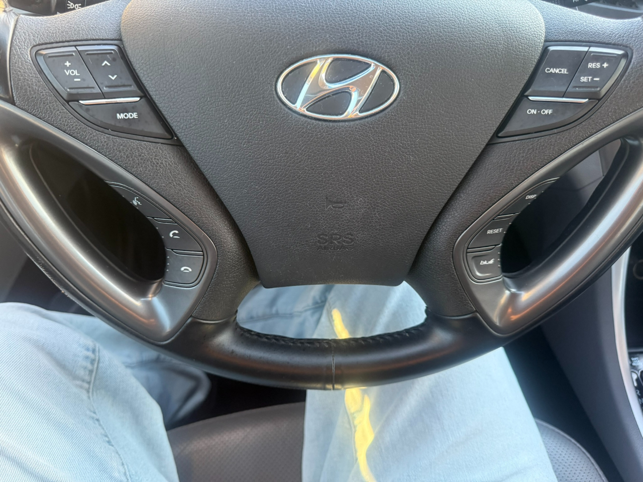 Hyundai Sonata Hybrid 4dr Sdn Limited 2013 Hyundai Sonata Hybrid 4dr Sdn Limited 2013