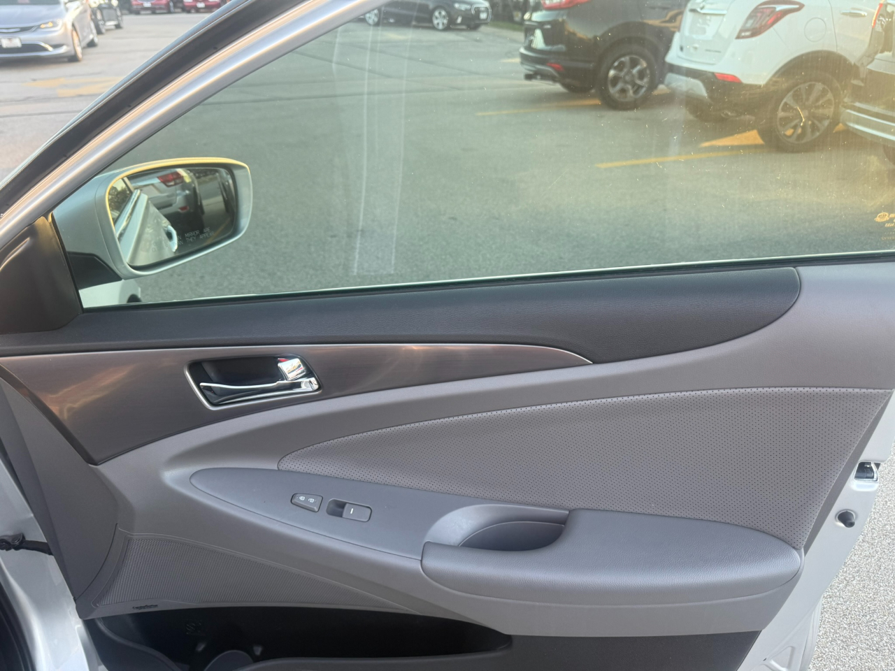 Hyundai Sonata Hybrid 4dr Sdn Limited 2013 Hyundai Sonata Hybrid 4dr Sdn Limited 2013