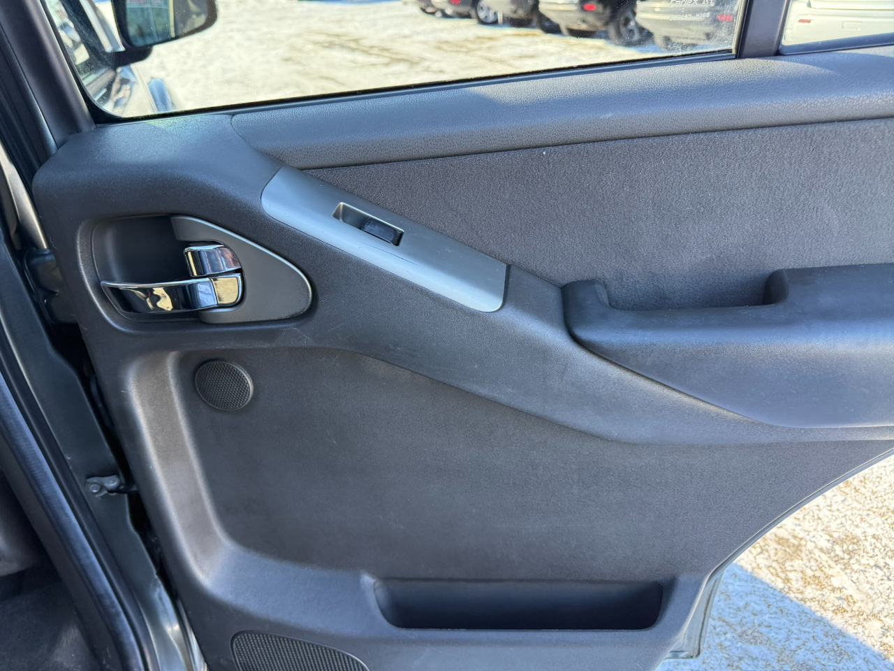 Nissan Pathfinder SE 4WD 2006