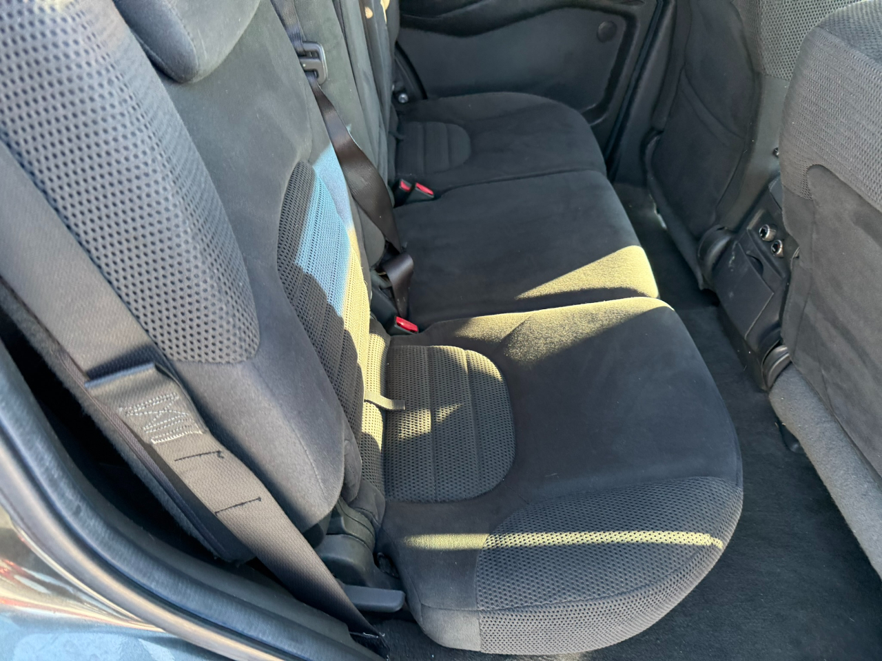 Nissan Pathfinder SE 4WD 2006