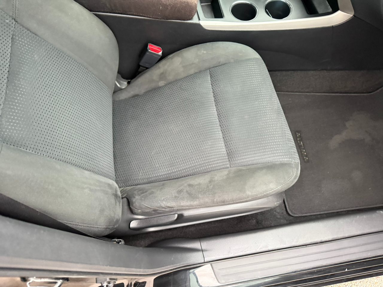 Nissan Altima 4dr Sdn I4 2.5 2015