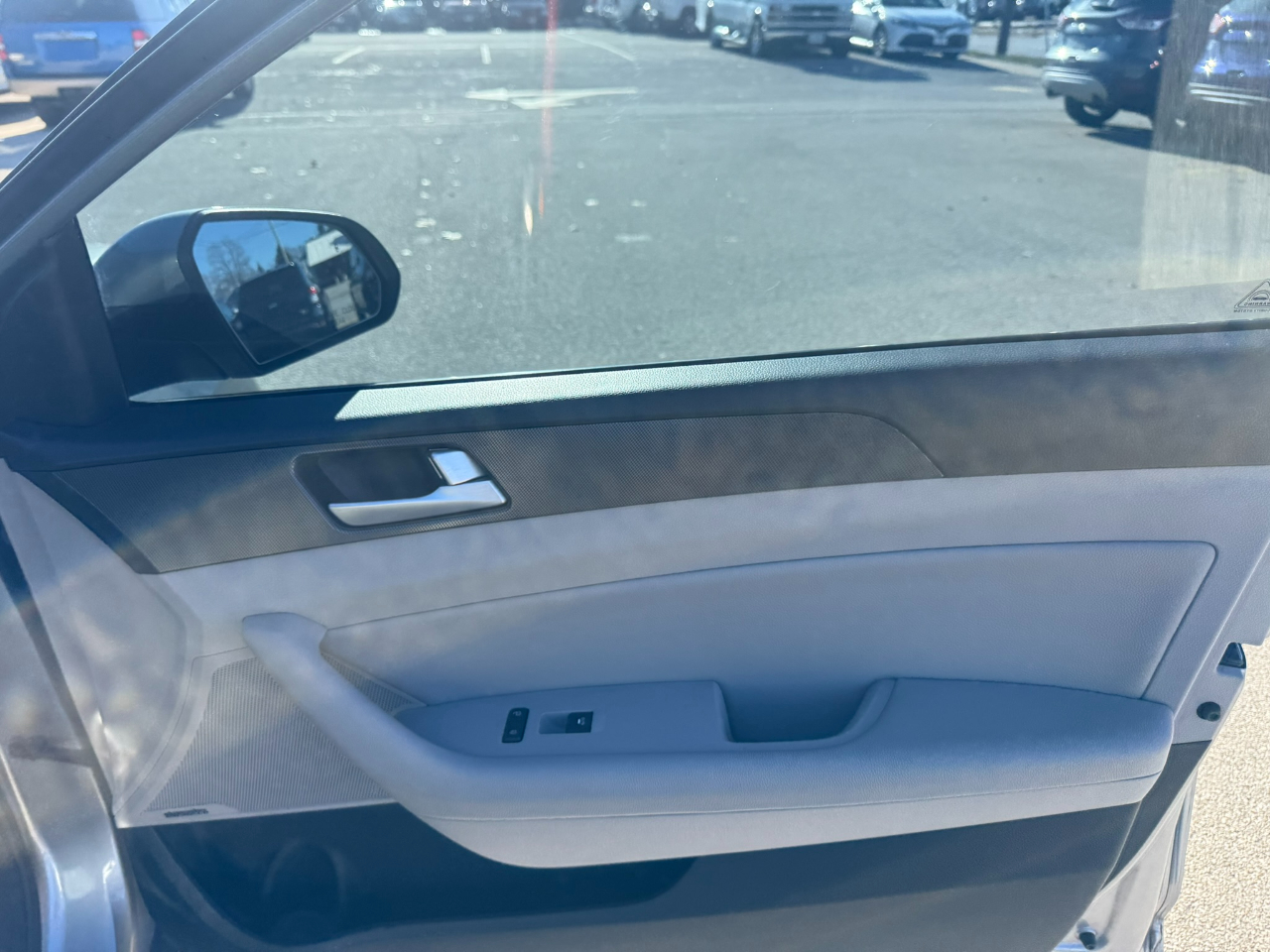 Hyundai Sonata 4dr Sdn 2.4L Sport 2015