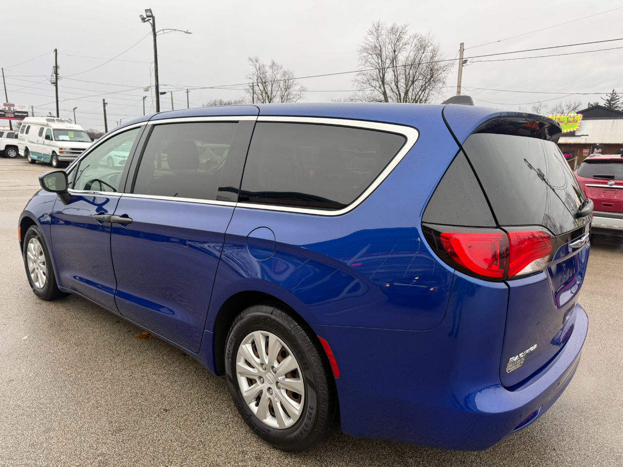 Chrysler Pacifica L FWD 2018