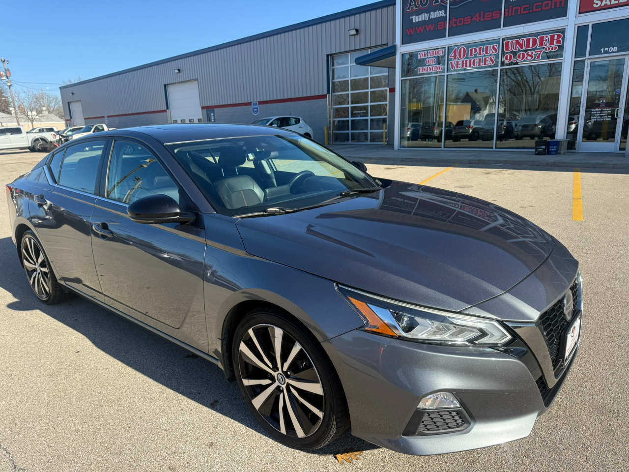 Nissan Altima 2.5 SR Sedan 2020
