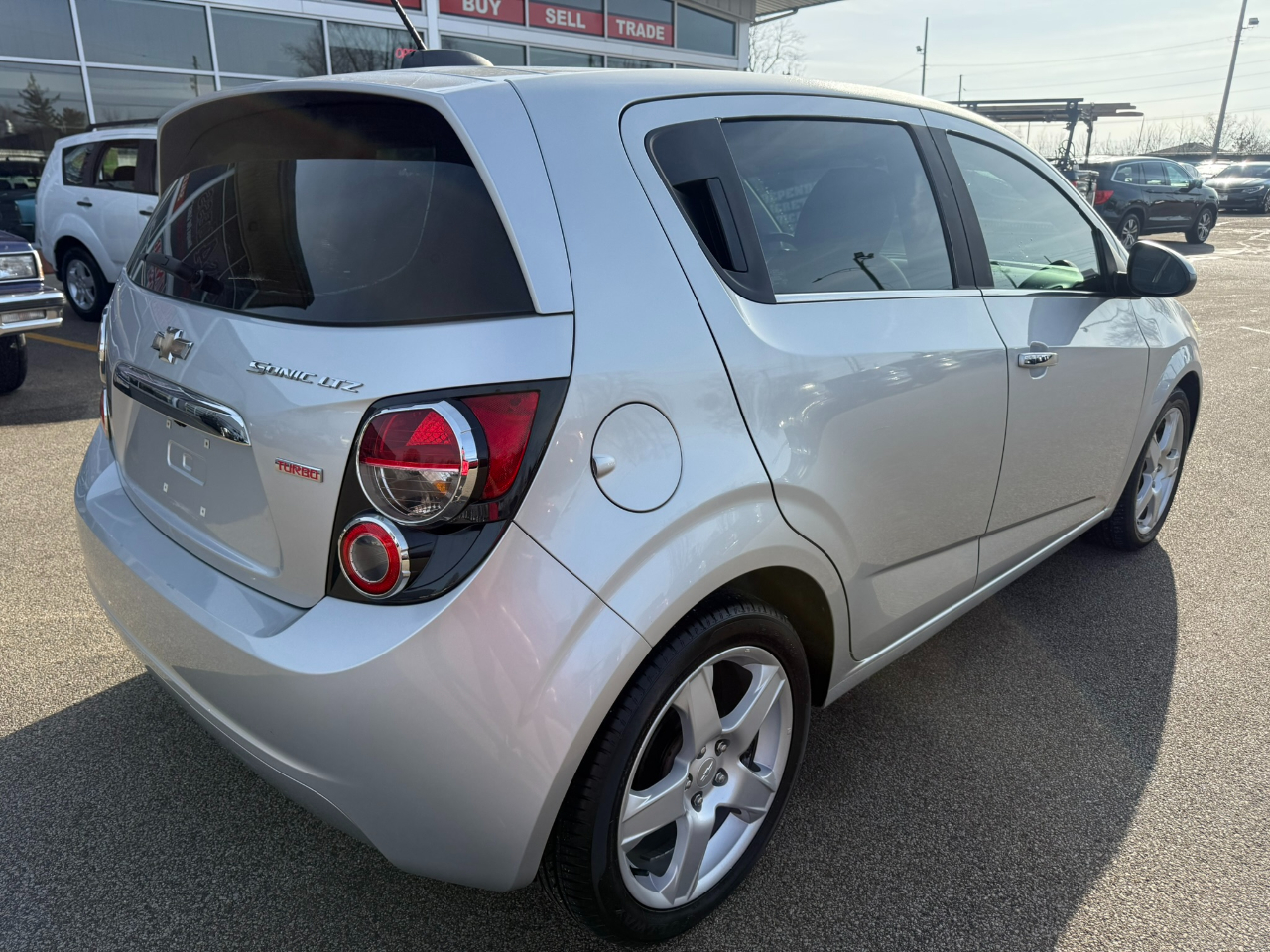 Chevrolet Sonic 5dr HB Auto LTZ 2015