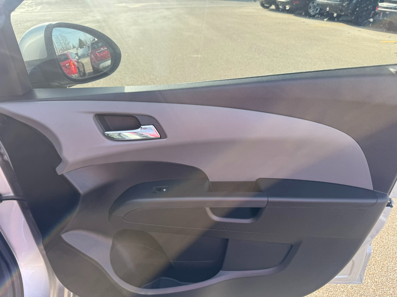 Chevrolet Sonic 5dr HB Auto LTZ 2015